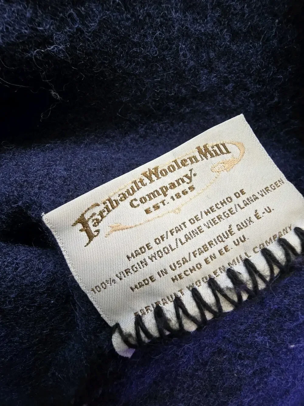 Vintage Faribault Woolen Mill Co. 100% Virgin Wool Blanket Made in USA 54